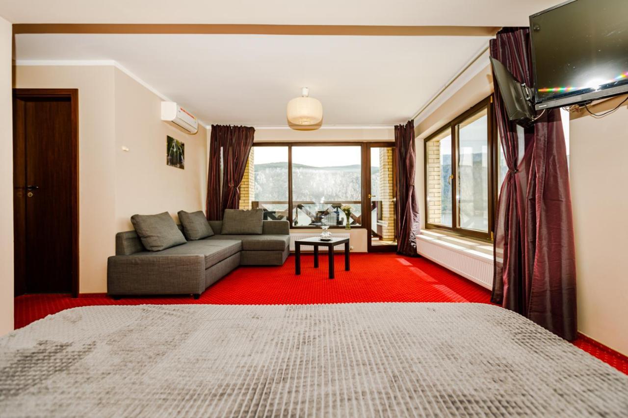Rex Infinity View 4* Cazanele Dunarii Dubova Exteriör bild