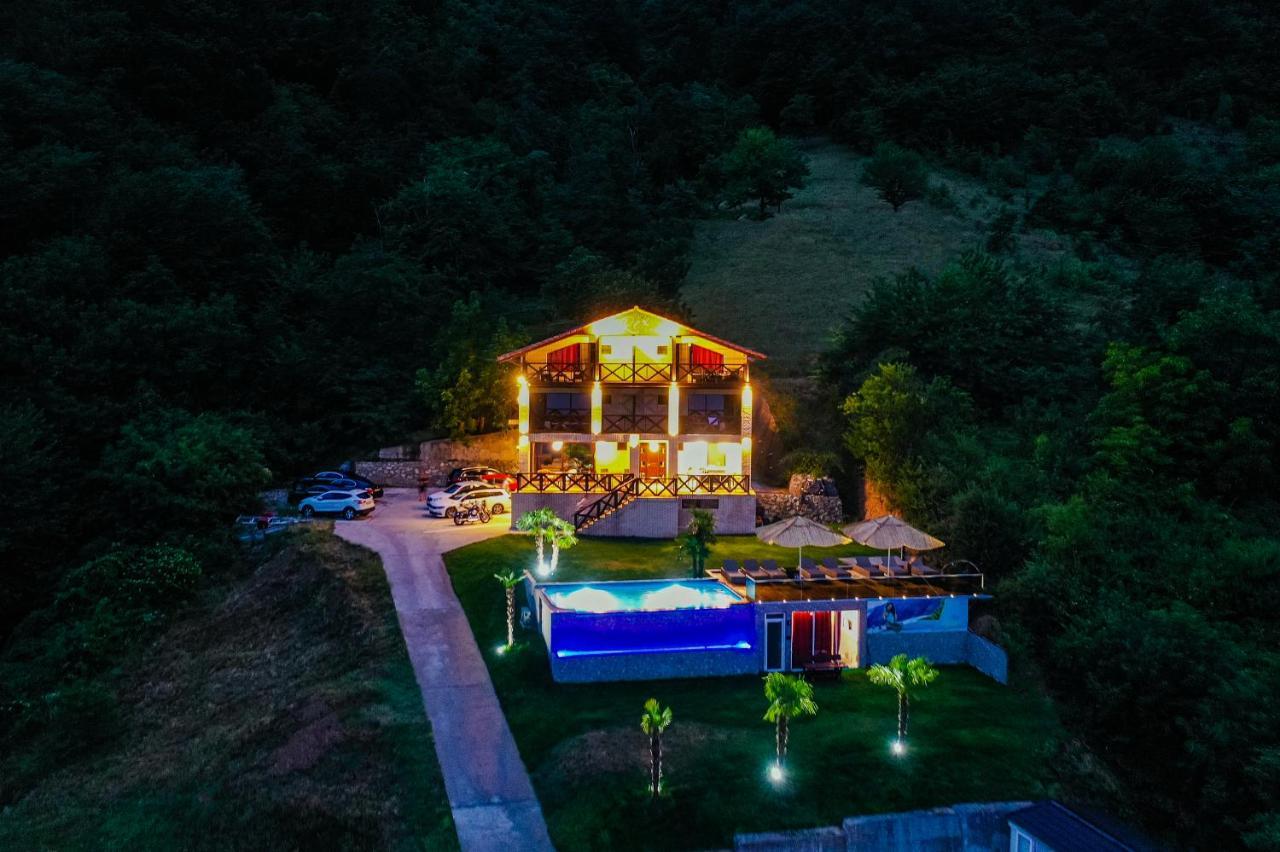 Rex Infinity View 4* Cazanele Dunarii Dubova Exteriör bild