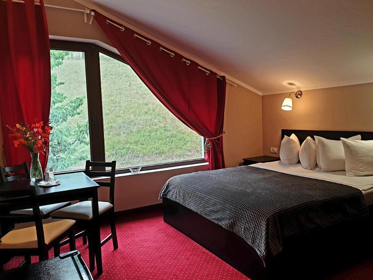 Rex Infinity View 4* Cazanele Dunarii Dubova Exteriör bild